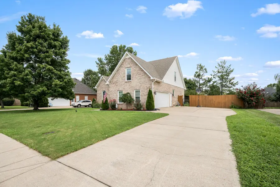 3084 Vicwood Dr, Murfreesboro, TN 37128 - #3