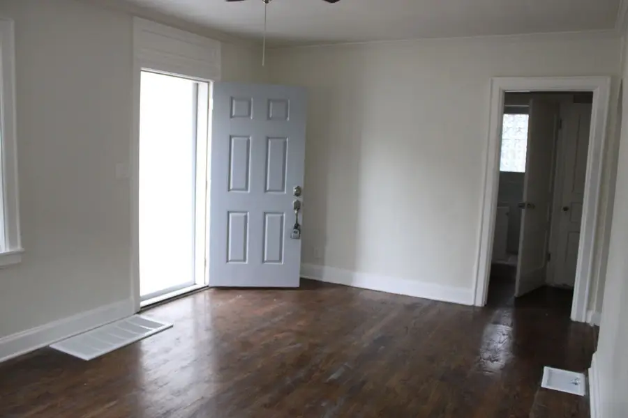 2424 Inga St, Nashville, TN 37206 - #2
