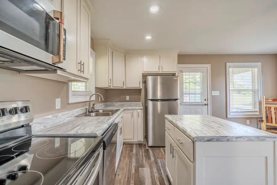 169 Geans Ln, Savannah, TN 38372 - #3