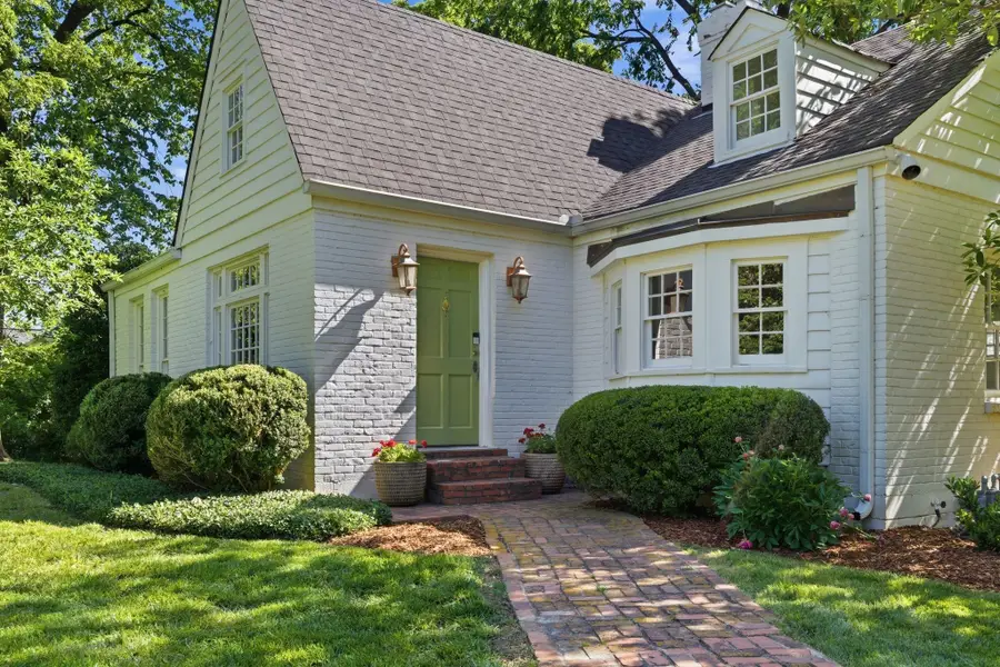 200 Brookfield Ave, Nashville, TN 37205 - #2