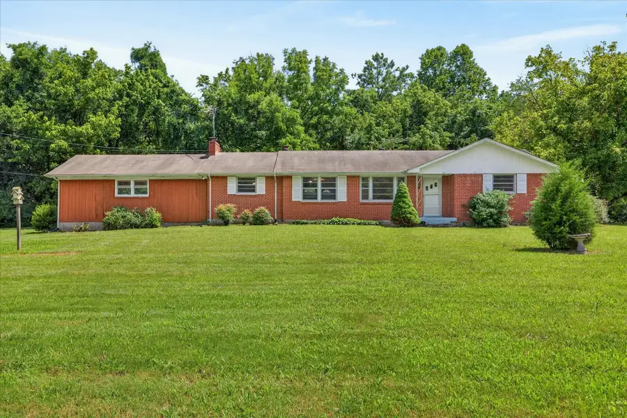 910 Highway 13, Cunningham, TN 37052 - #2