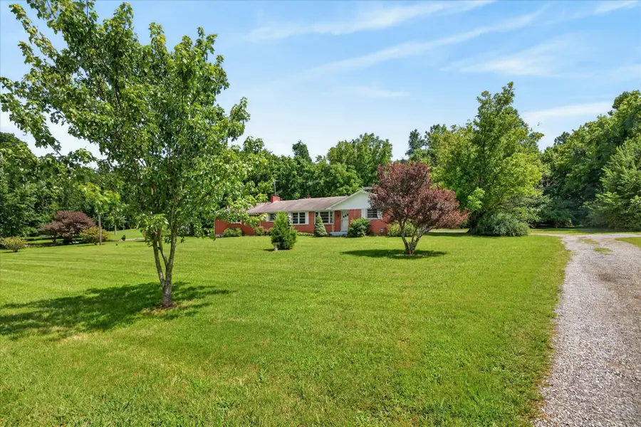 910 Highway 13, Cunningham, TN 37052 - #3