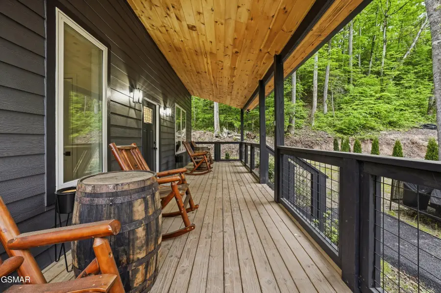 2825 Whisper Creek Lane, Sevierville, TN 37862 - #3