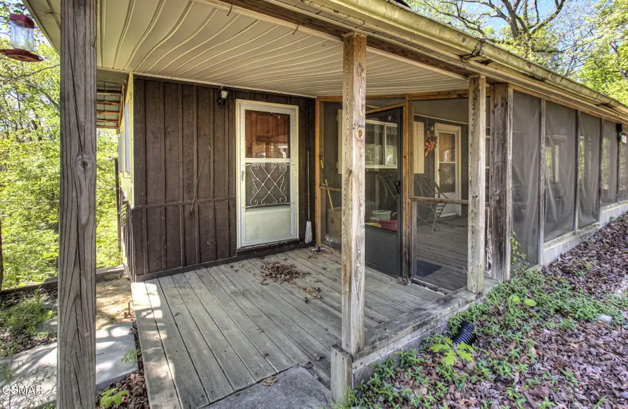 1909 Cheyene Trail, Dandridge, TN 37725 - #2