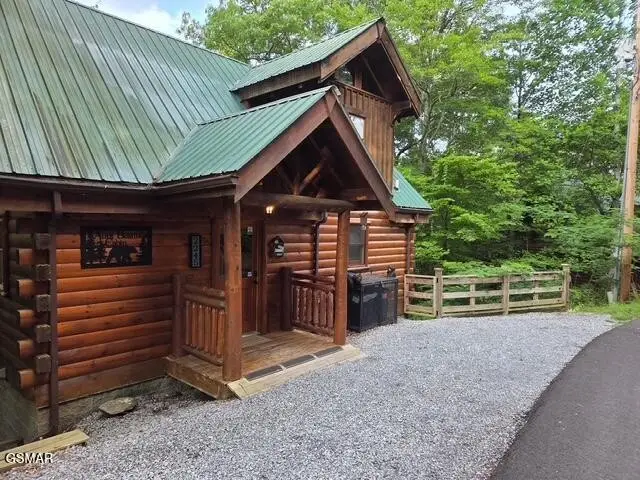 2245 Beach Front Drive, Sevierville, TN 37876 - #2