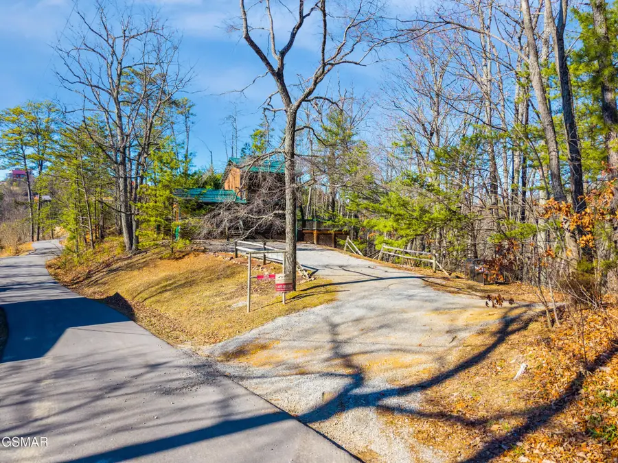 2114 Rabbit Point Way, Sevierville, TN 37876 - #3