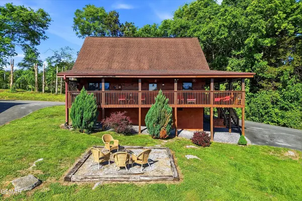 1824 Trout Way, Sevierville, TN 37862