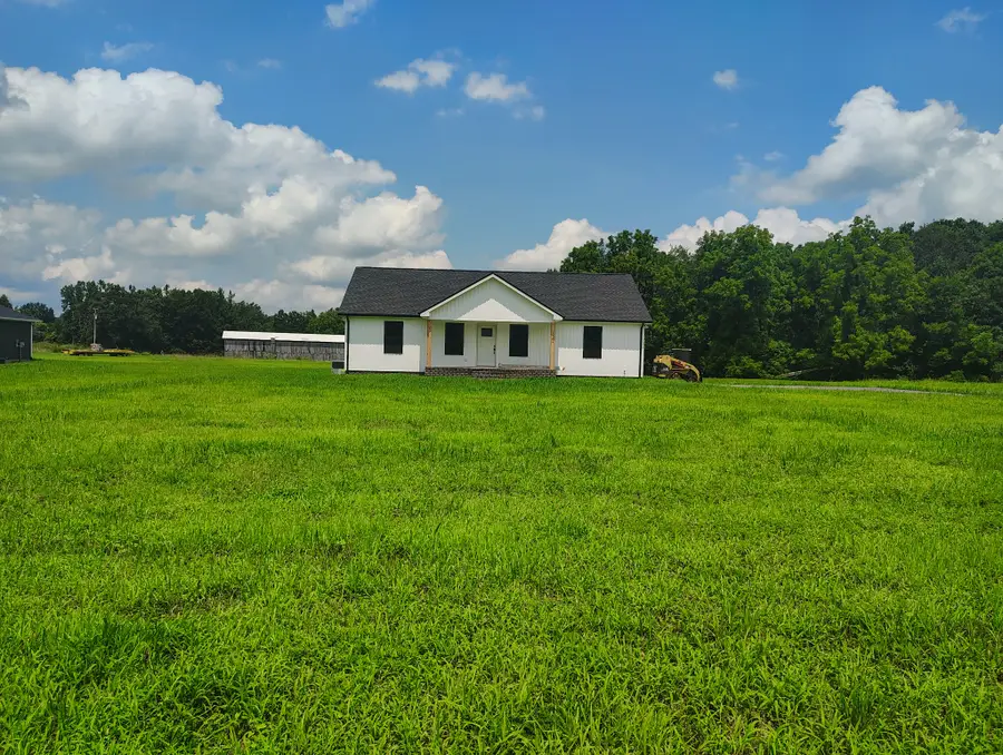 1164 Shiloh Road, Lafayette, TN 37083 - #3