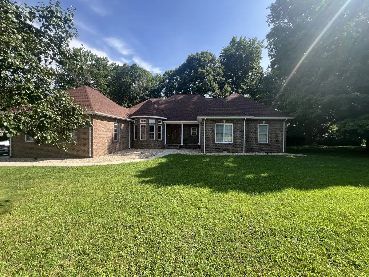 129 Burger St, Manchester, TN 37355 - #1