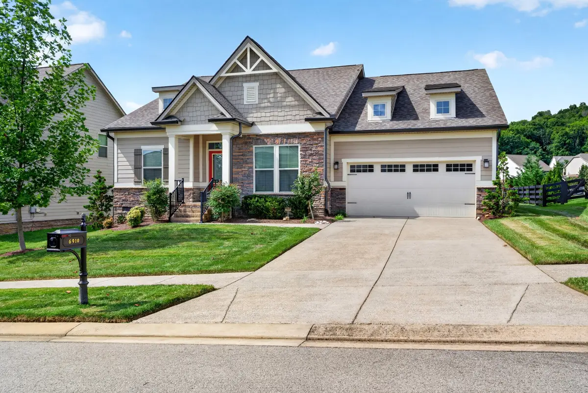 6910 Wellsford Ln, College Grove, TN 37046 - #1