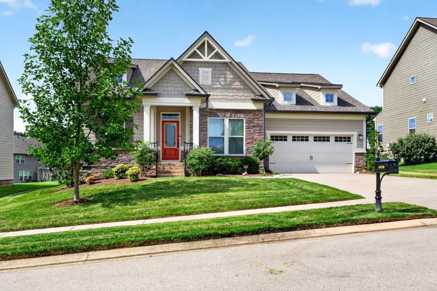 6910 Wellsford Ln, College Grove, TN 37046 - #2
