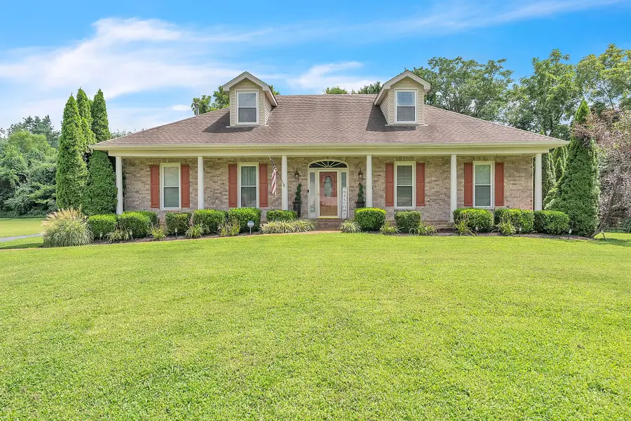 124 Medford Pl, Franklin, TN 37064 - #2