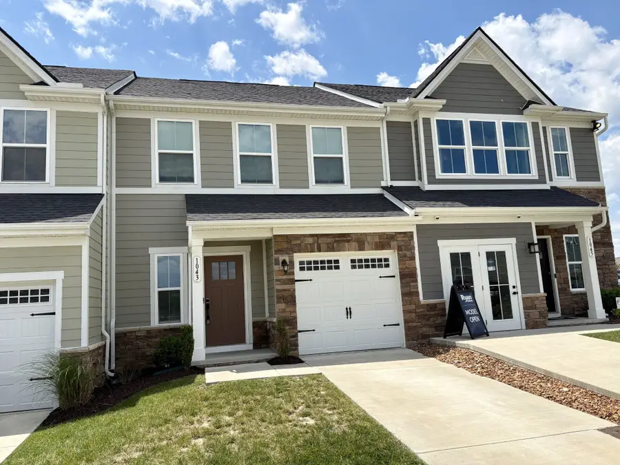 1043 Clendening Dr, Gallatin, TN 37066 - #2