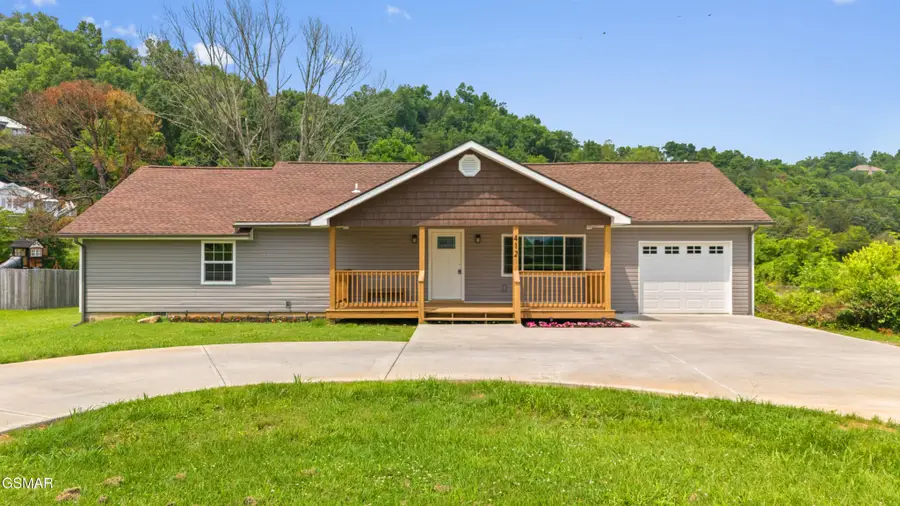412 Apple Valley Road, Sevierville, TN 37862 - #2
