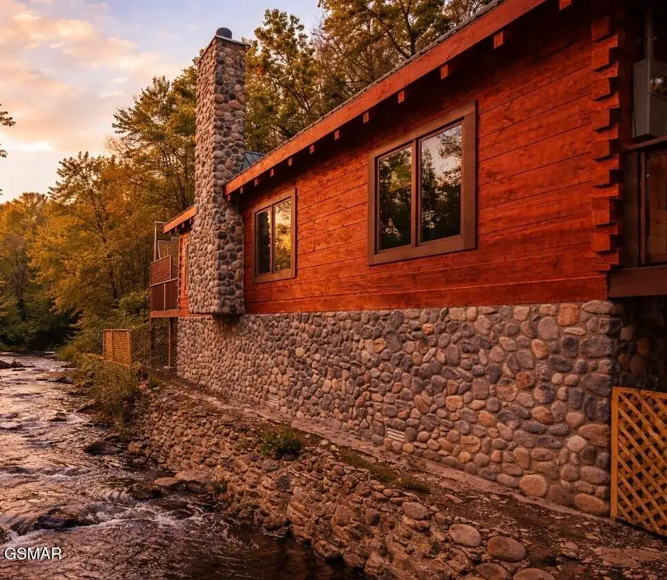 289 Roaring Fork Road, Gatlinburg, TN 37738 - #1