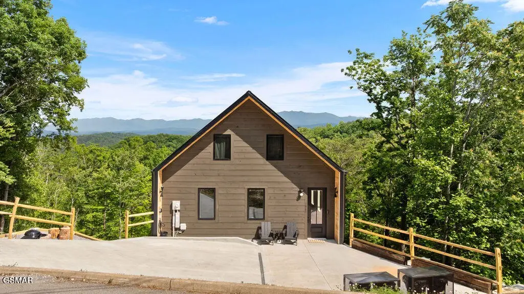 1863 Bluff Ridge Road, Sevierville, TN 37876 - #1