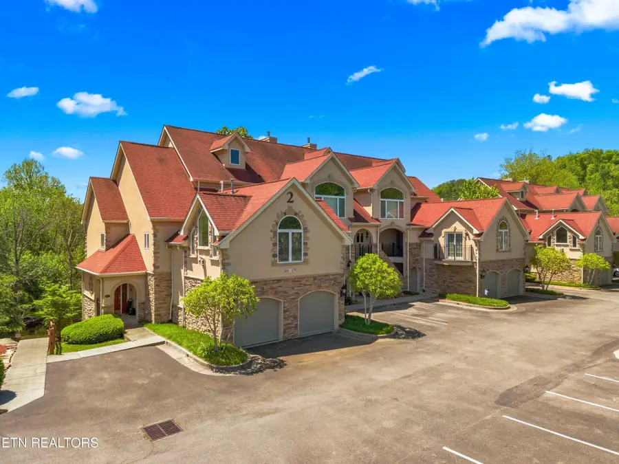 601 River Place Way #UNIT B101, Sevierville, TN 37862 - #2