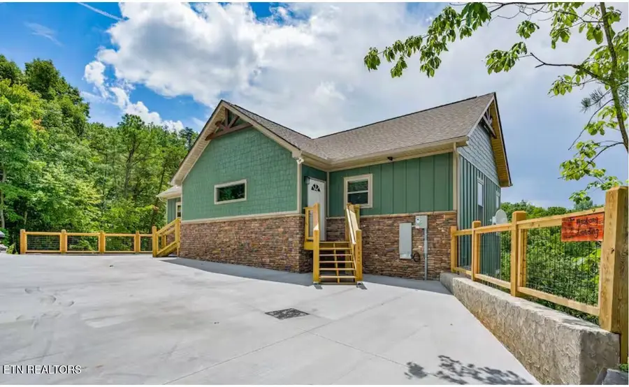 3321 Grouse Ridge Lane, Sevierville, TN 37862 - #2