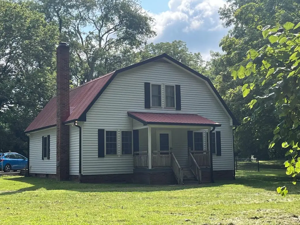 700 Wallace Rd, Gallatin, TN 37066 - #1