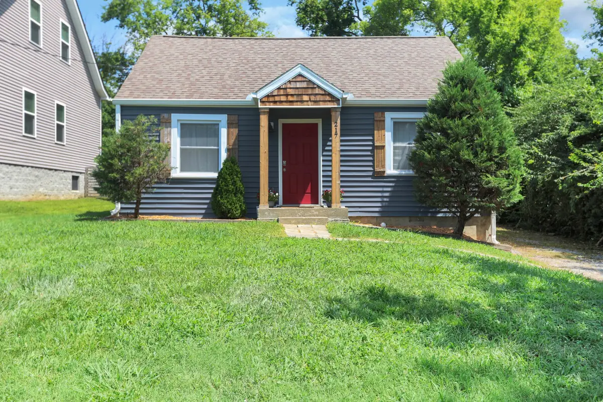 217 Wiley St, Madison, TN 37115 - #1
