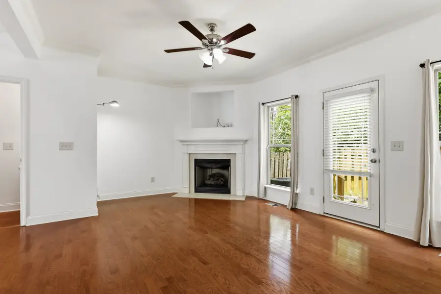 131 Stonecrest Dr, Nashville, TN 37209 - #2