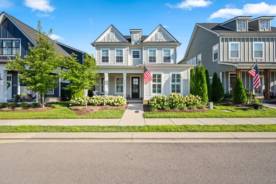 5711 Heirloom Dr, Murfreesboro, TN 37129 - #2