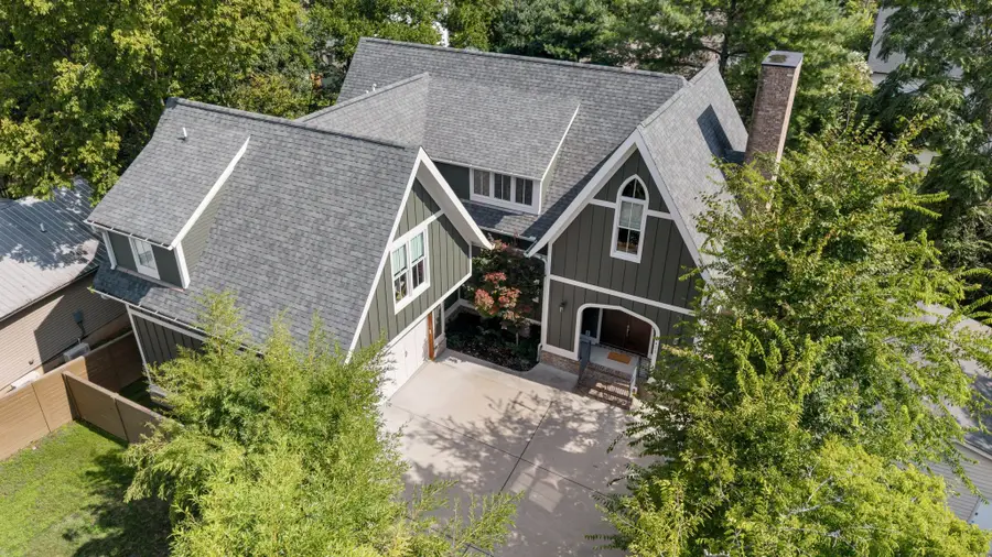 1422 Clifton Ln, Nashville, TN 37215 - #2