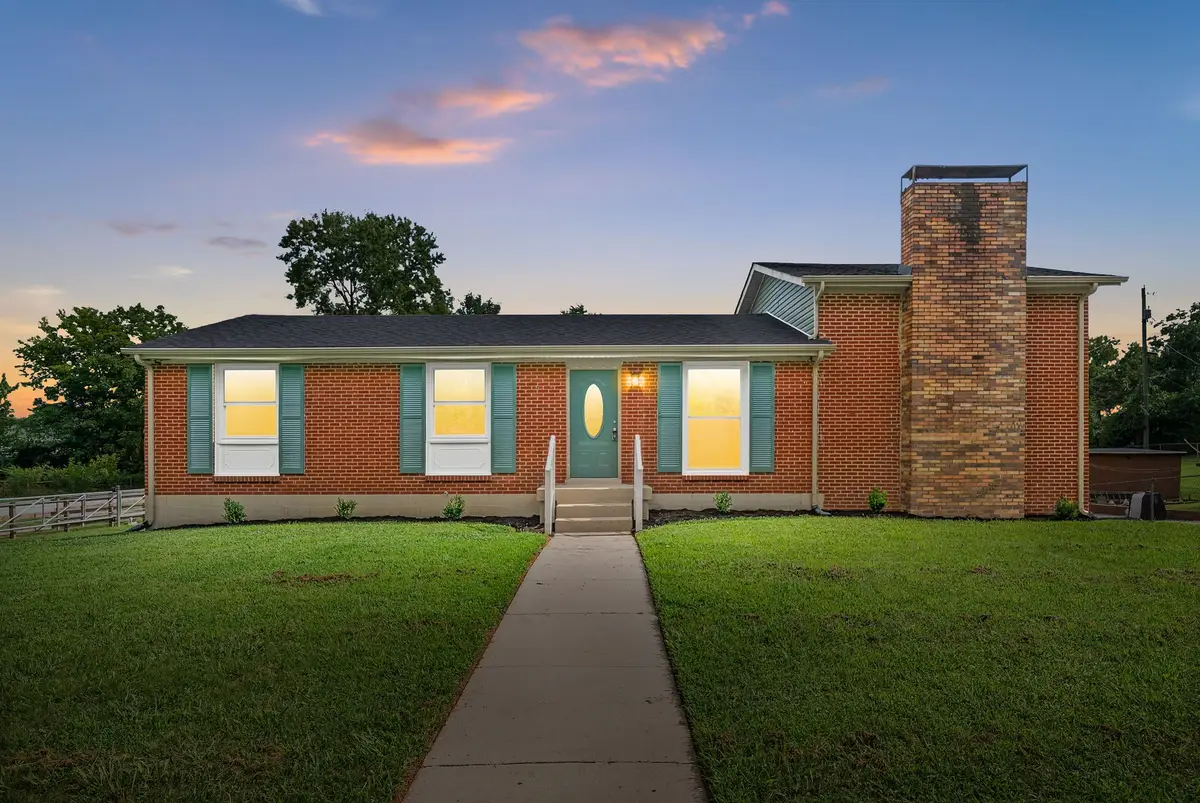 500 Britton Springs Rd, Clarksville, TN 37042 - #1