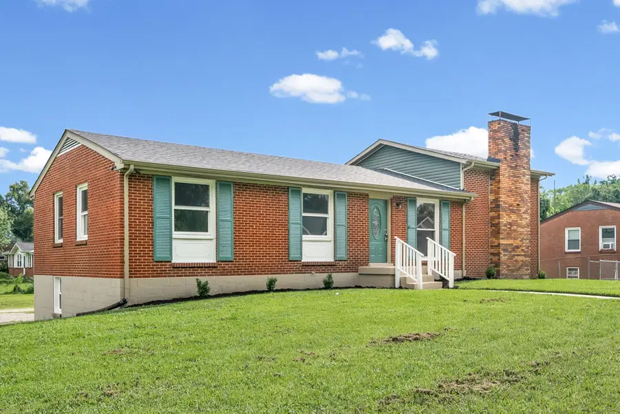 500 Britton Springs Rd, Clarksville, TN 37042 - #2