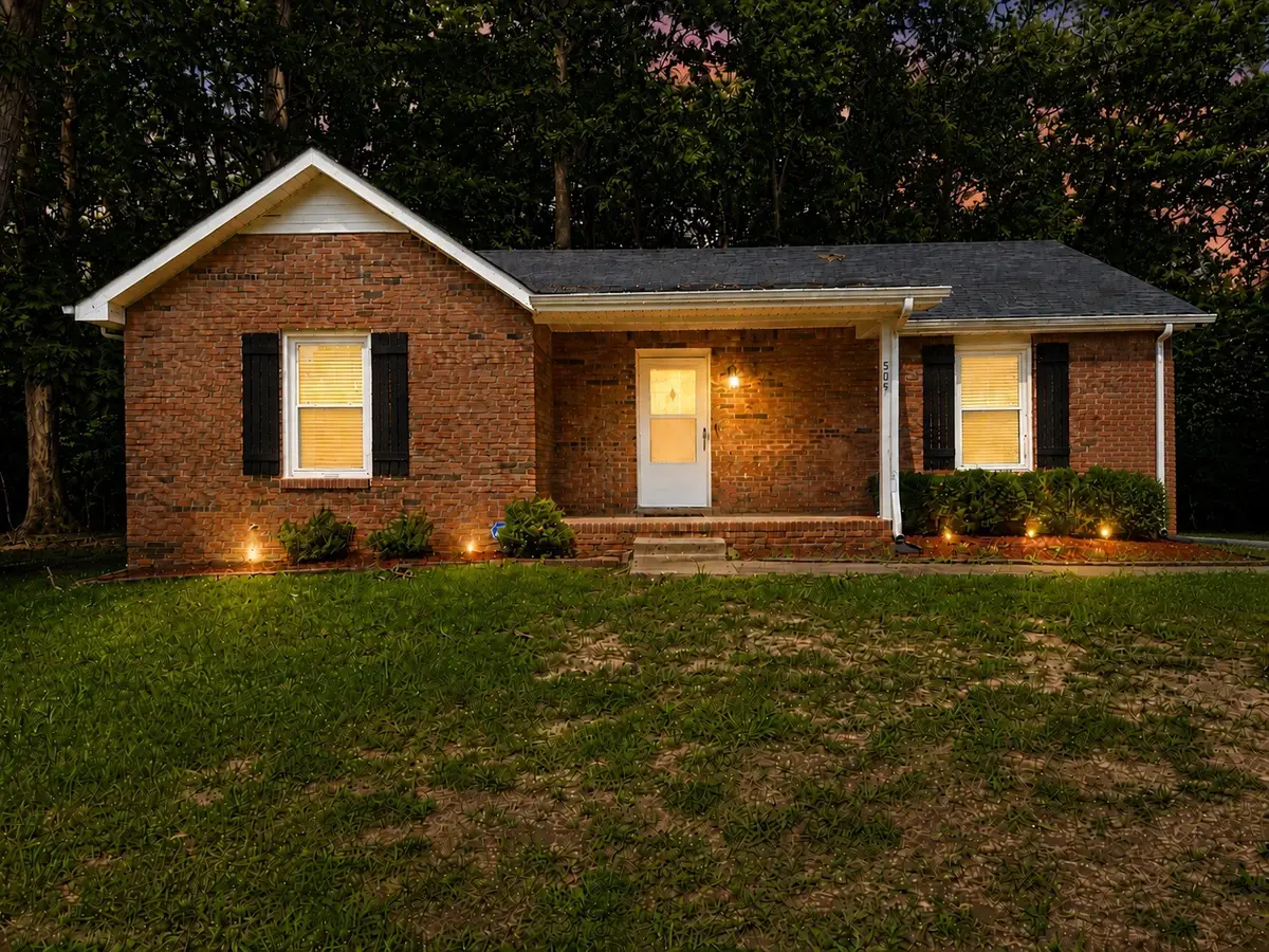505 Pointer Ln, Clarksville, TN 37042 - #1