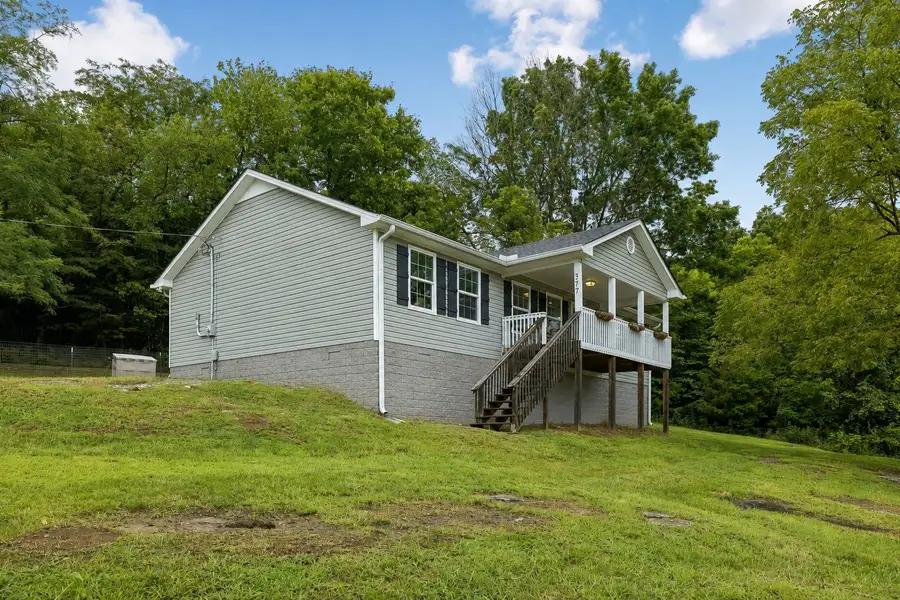 377 Rawls Creek Rd, Gordonsville, TN 38563 - #2