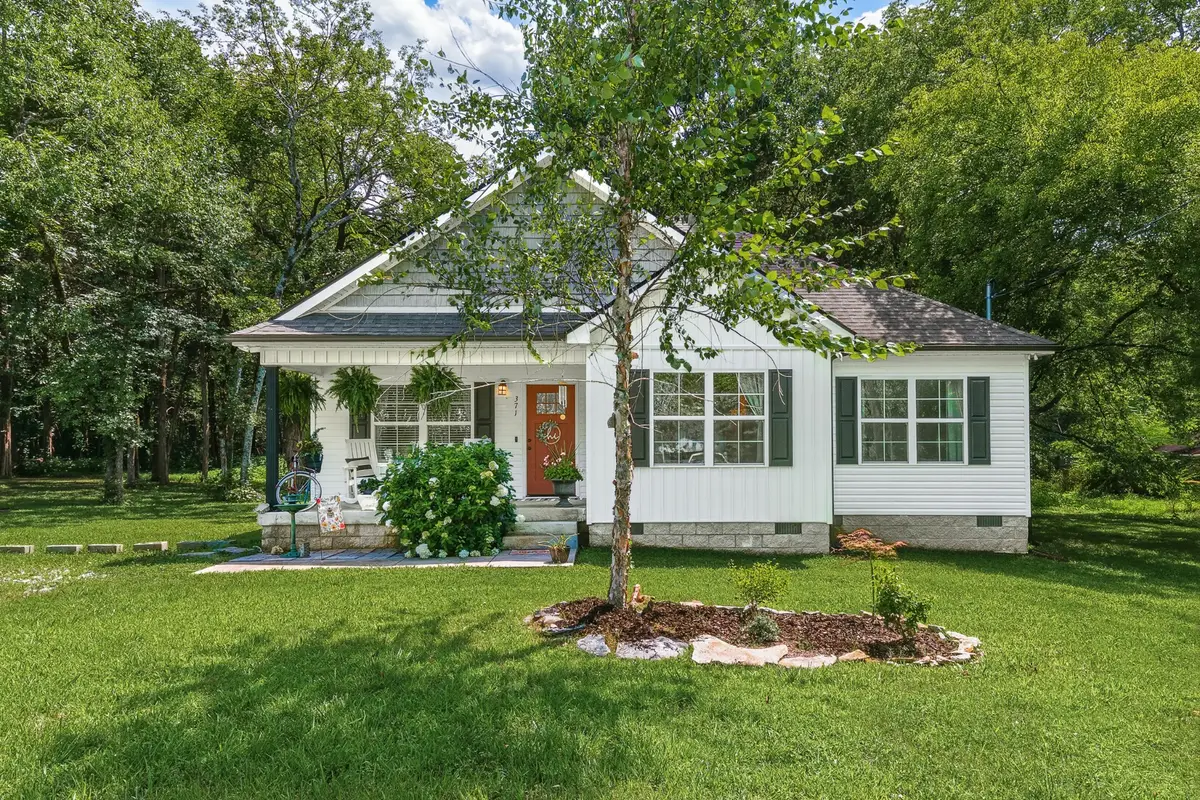 371 Holly Grove Rd, Lewisburg, TN 37091 - #1