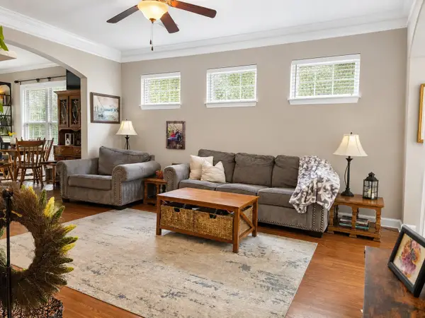 103 England Pl, Hendersonville, TN 37075