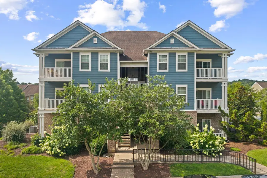 8205 Lenox Creekside Dr #5, Antioch, TN 37013 - #2