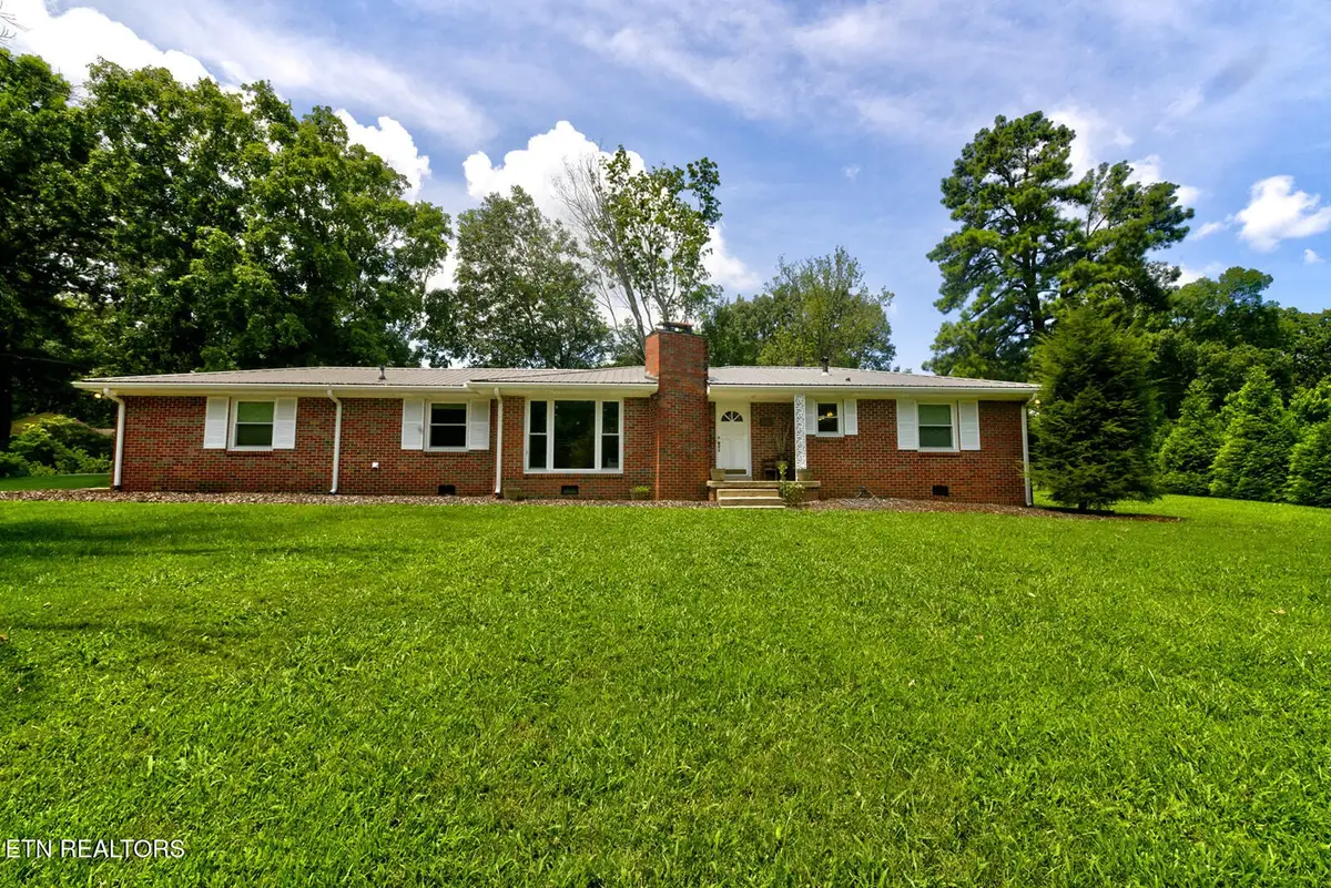112 S Hummingbird Lane, Dickson, TN 37055 - #1