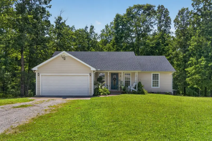 6836 Primm Springs Rd, Lyles, TN 37098 - #3