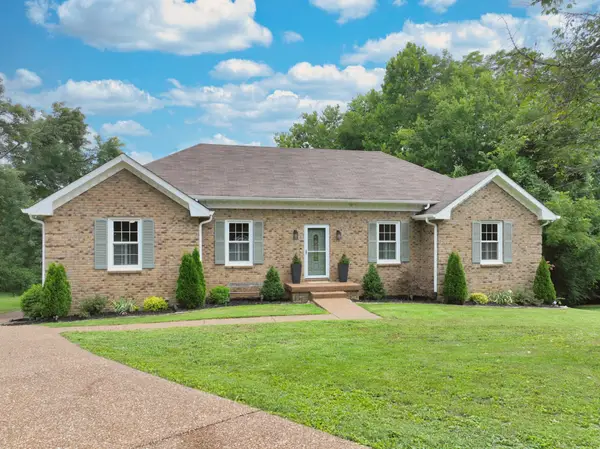1421 Forest Side Ct, Nashville, TN 37221