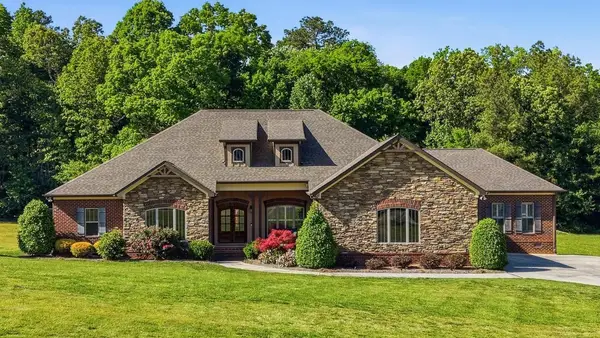 1010 Buckingham Way, Rocky Face, GA 30740