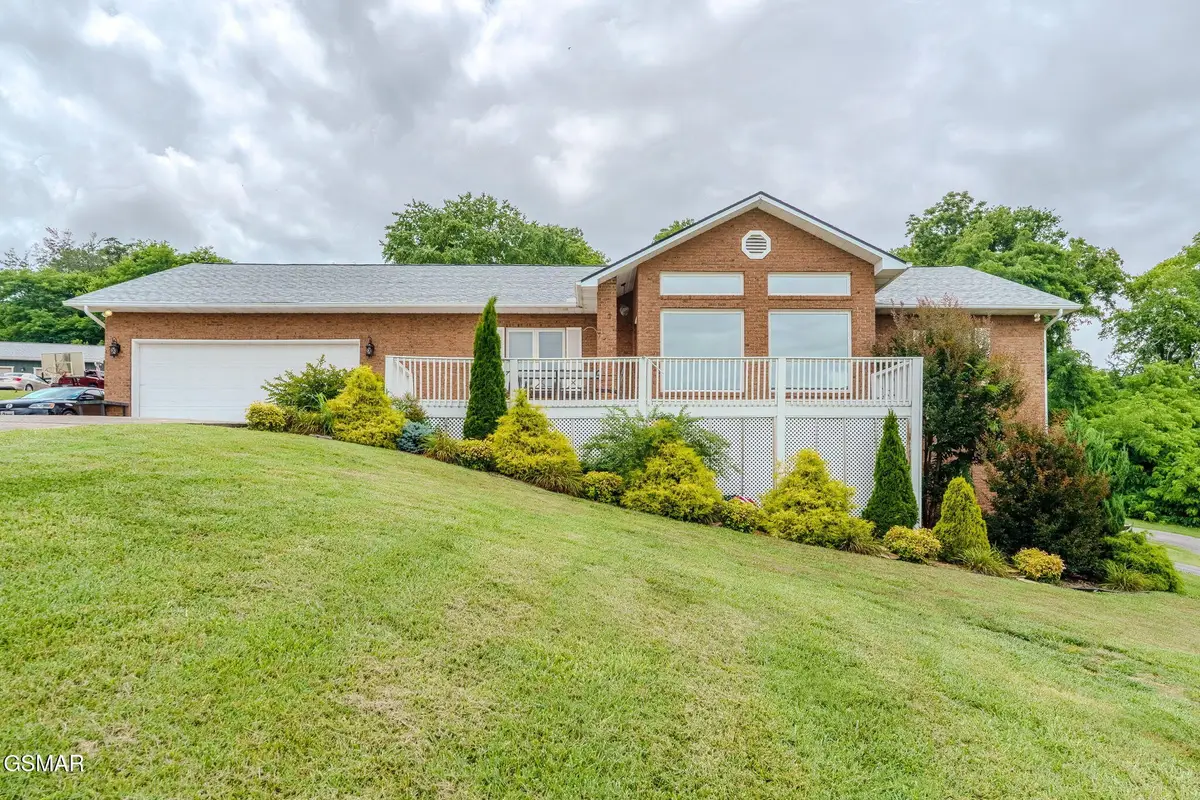 940 Hilltop Lane, Kodak, TN 37764 - #1