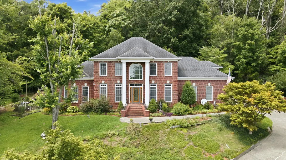 7813 Indian Springs Dr, Nashville, TN 37221 - #1