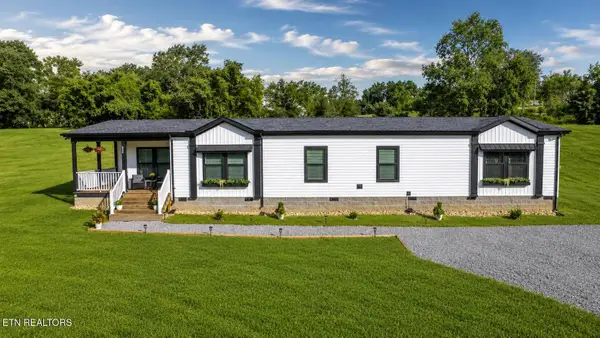 166 Copenhaver Rd, Lenoir City, TN 37771