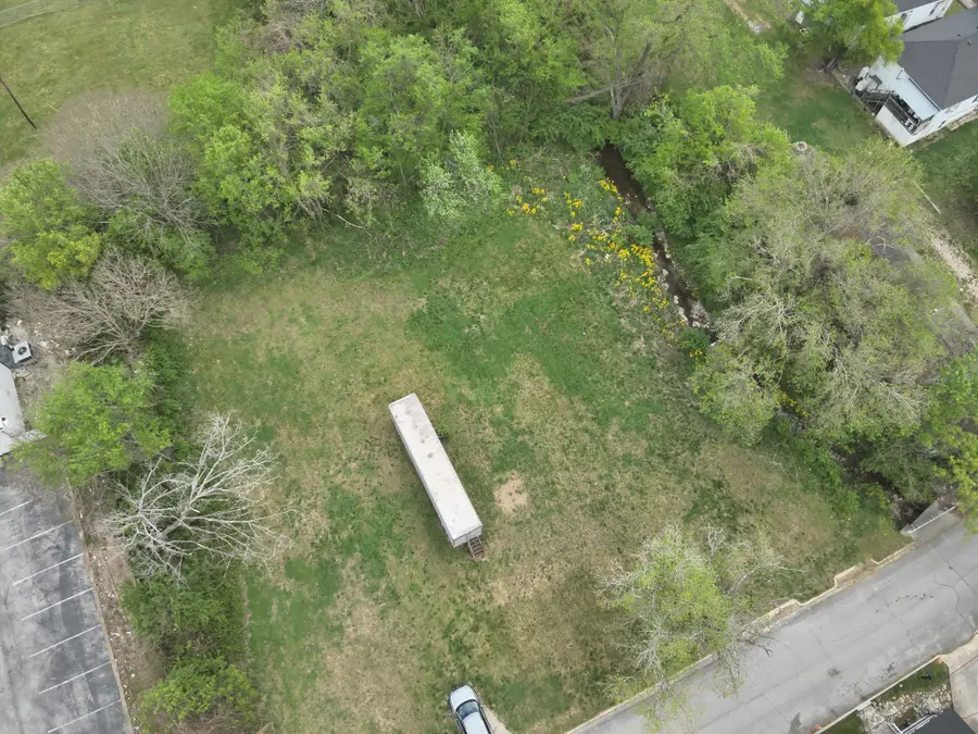 105 Andrews St, Columbia, TN 38401 - #2
