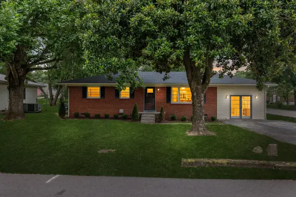 723 Nichols St, Pulaski, TN 38478