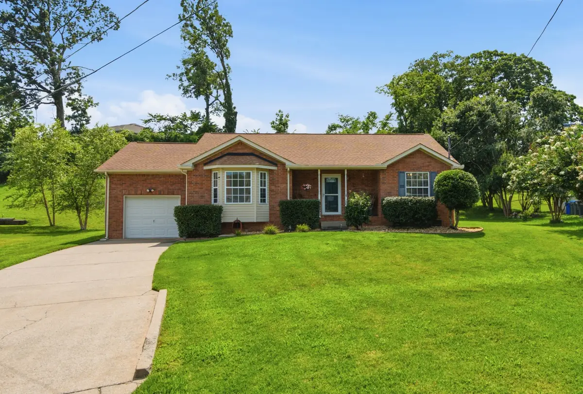 710 Pinehurst Pt, Mount Juliet, TN 37122 - #1