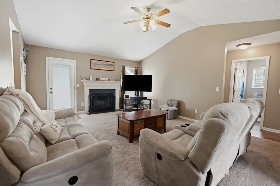 710 Pinehurst Pt, Mount Juliet, TN 37122 - #3