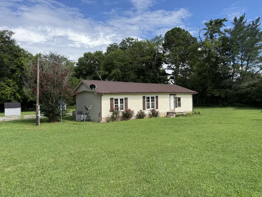 990 Rutledge Ford Rd, Decherd, TN 37324 - #2