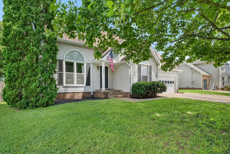 1223 Cobblestone Ln, Clarksville, TN 37042 - #3