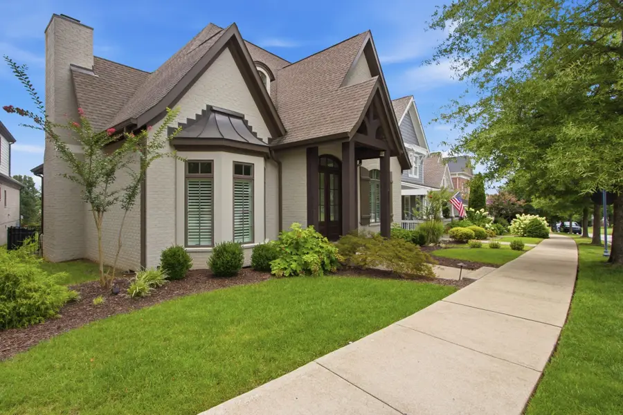 3805 Somers Ln, Thompsons Station, TN 37179 - #2