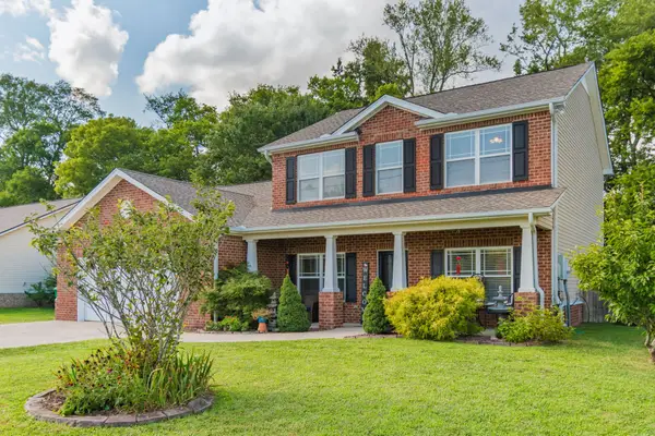 2030 Sparrow St, Spring Hill, TN 37174