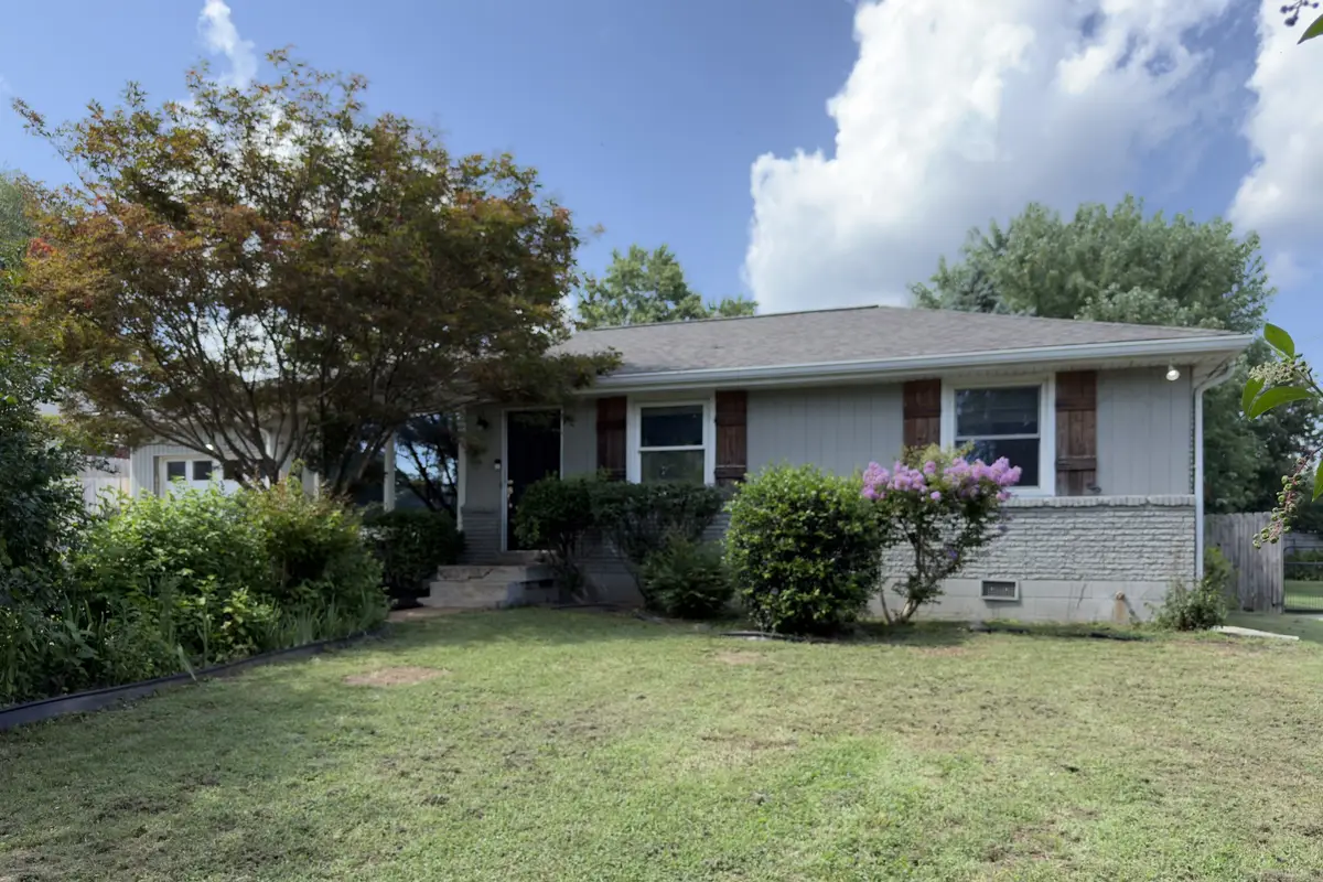 2896 Lyncrest Dr, Nashville, TN 37214 - #1